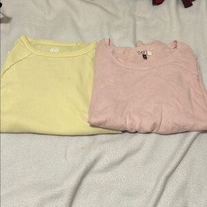 SO Women’s Pastel Yellow and Pink Sweater Set